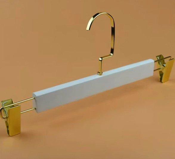 Вешалка деревянная для одежды костюмов прочная (арт. 25-5086023)