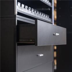 Стойка для сигар и трубок с витриной и полками (арт. 25-19080013)