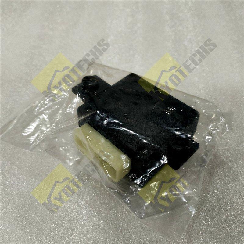 Реле для экскаватора R210LC-7 CONTROL GP-WIPER (арт. 25-19080718)