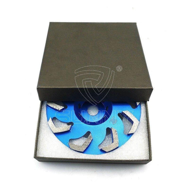 Алмазный шлифовальный диск 7" 30-150# сегменты для бетона (арт. 25-19083575)