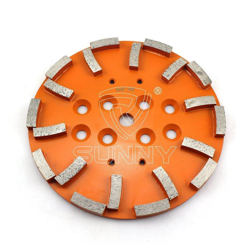 Шлифовальная пластина 250мм 10" 20 сегментов для бетона (арт. 25-19083650)