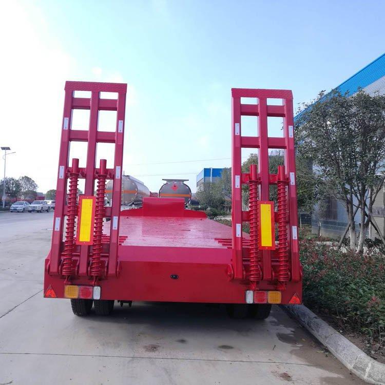 Полуприцеп-тяжеловоз 3 оси 70т с гидравлическим трапом (арт. 25-19083898)