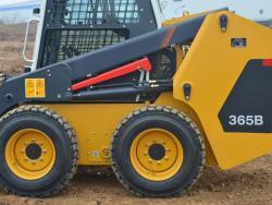 Погрузчик мини CLG365A 64Hp 0.4cbm 0.8ton (арт. 25-19083992)