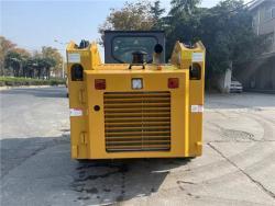 Мини погрузчик XC7-SR04 с ковшом 0.17м3 (арт. 25-19084000)