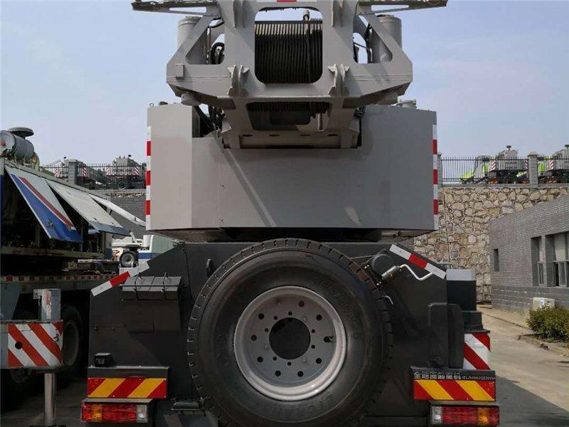 Автокран гидравлический телескопический 150 тонн ZTC1500H753 (арт. 25-19084080)