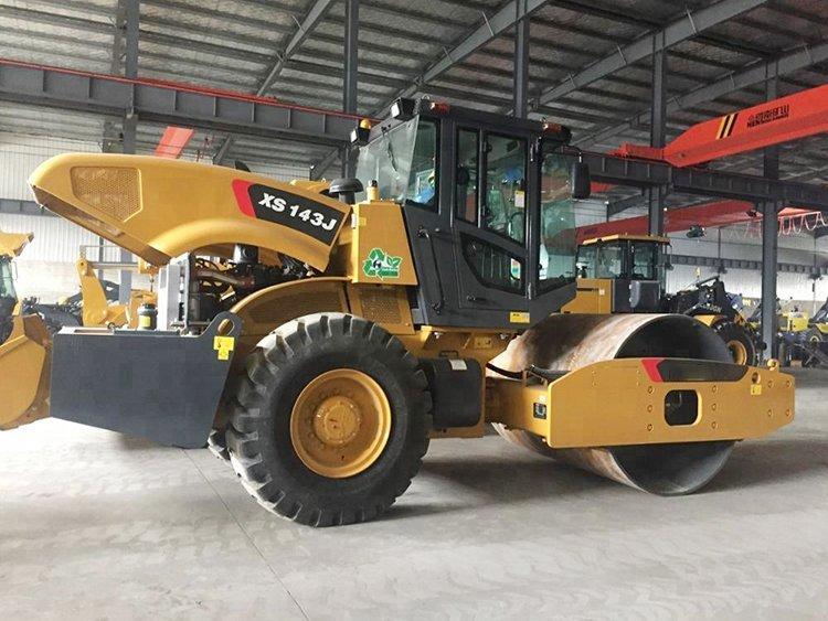 Каток дорожный вибрационный 14т гидравлический XS143 (арт. 25-19084252)