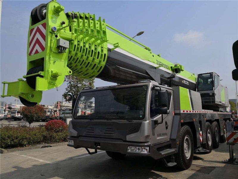 Автокран 150 тонн ZTC1500H753 с 7-секционной стрелой (арт. 25-19084274)