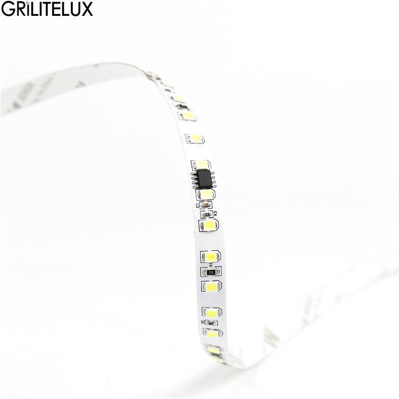 Светодиодная лента SMD 2835 DC24V 120LEDs/m с эффектом бегущей воды (арт. 25-19084835)