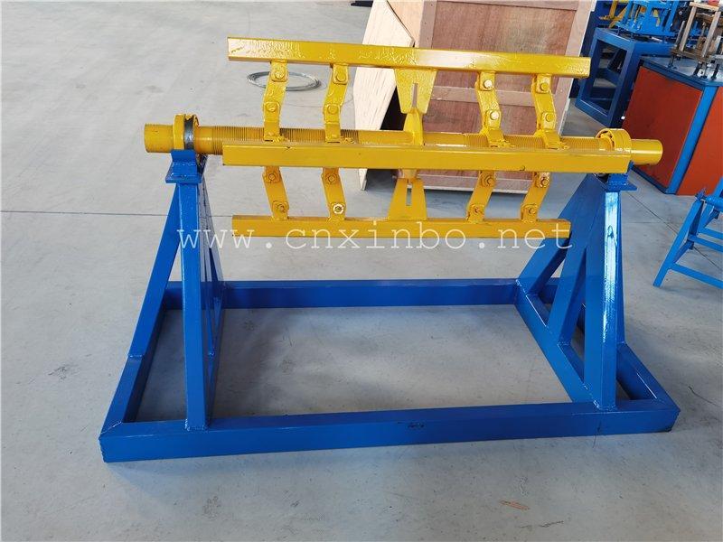 Машина для профилирования с ручным разматывателем и гидравлическим декойлером (арт. 25-18080310)