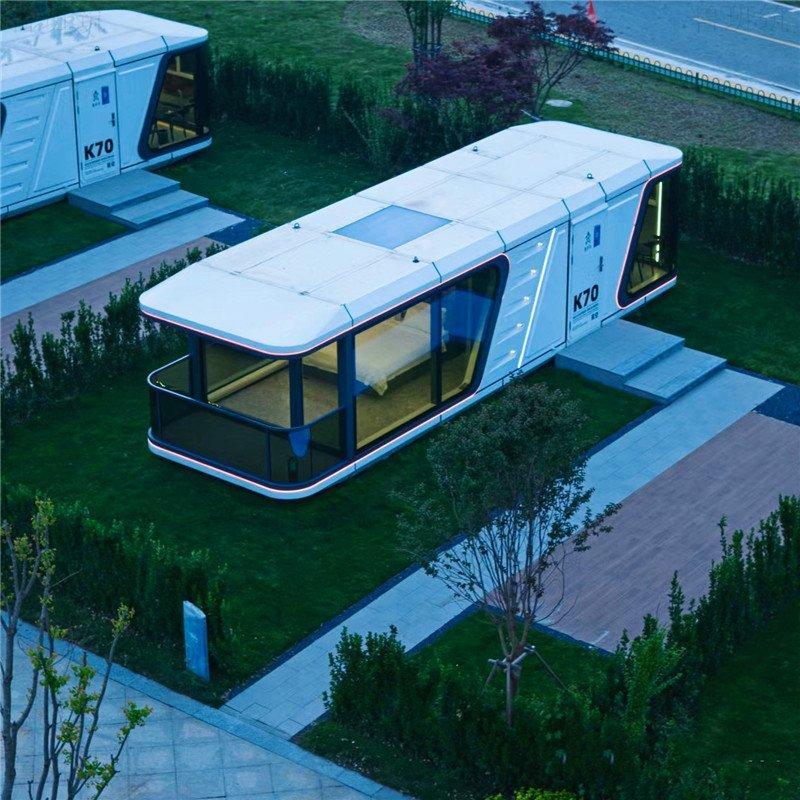 Капсульный дом с ультранизким энергопотреблением и солнечным дизайном (арт. 26-1090015)