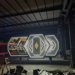 Капсульный дом с футуристическим дизайном и стальным каркасом (арт. 26-1090036)