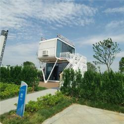 Домик с мансардой и зеленой крышей для экожизни (арт. 26-1090104)