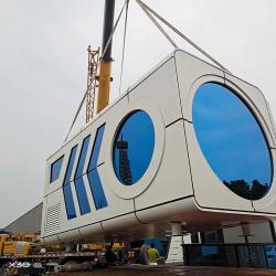 Мобильный дом Space Cabin с солнечной панелью и складом (арт. 26-1090107)