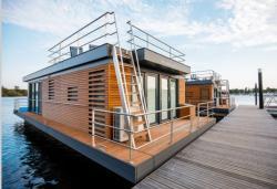 Модульный домик для отдыха с панорамным видом и портативностью (арт. 26-1090169)