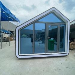 Мобильный дом-шале с уникальной формой для кемпинга (арт. 26-1090247)