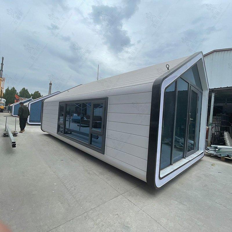 Мобильный контейнер-кафе с капсульным домом и столовой (арт. 26-1090252)