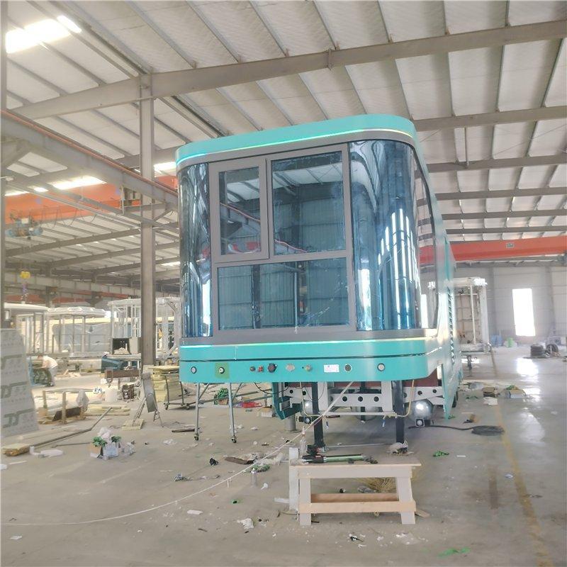 Дом-контейнер на колесах с умной стальной структурой (арт. 26-1090338)