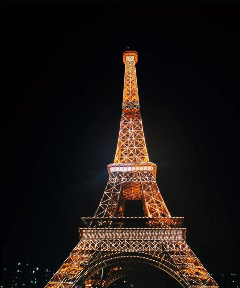 Скульптура из металла Эйфелева башня с LED подсветкой 32м (арт. 26-1090481)