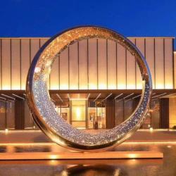 Скульптура из металлолома для ландшафтного декора (арт. 26-1090499)