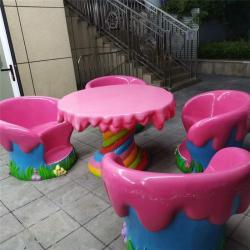 Кресло-мороженое из стеклопластика для парка развлечений (арт. 26-1090528)