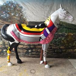 Скульптура лошади из стеклопластика ручной росписи (арт. 26-1090538)