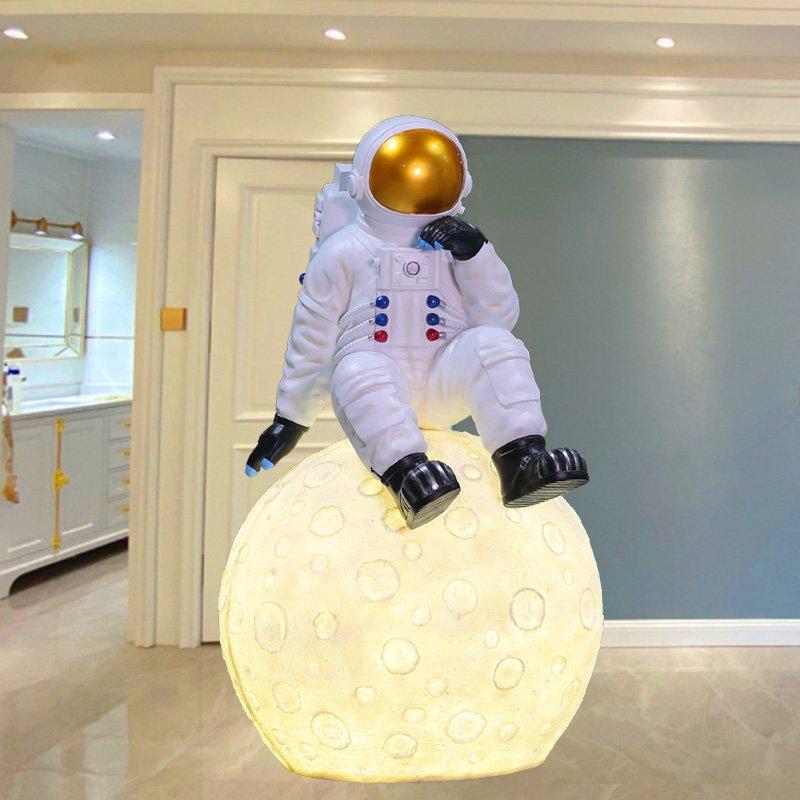 Скульптура Астронавт для Торгового центра из фибергласа (арт. 26-1090577)