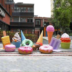 Скульптура мороженого из стеклопластика для декора (арт. 26-1090576)