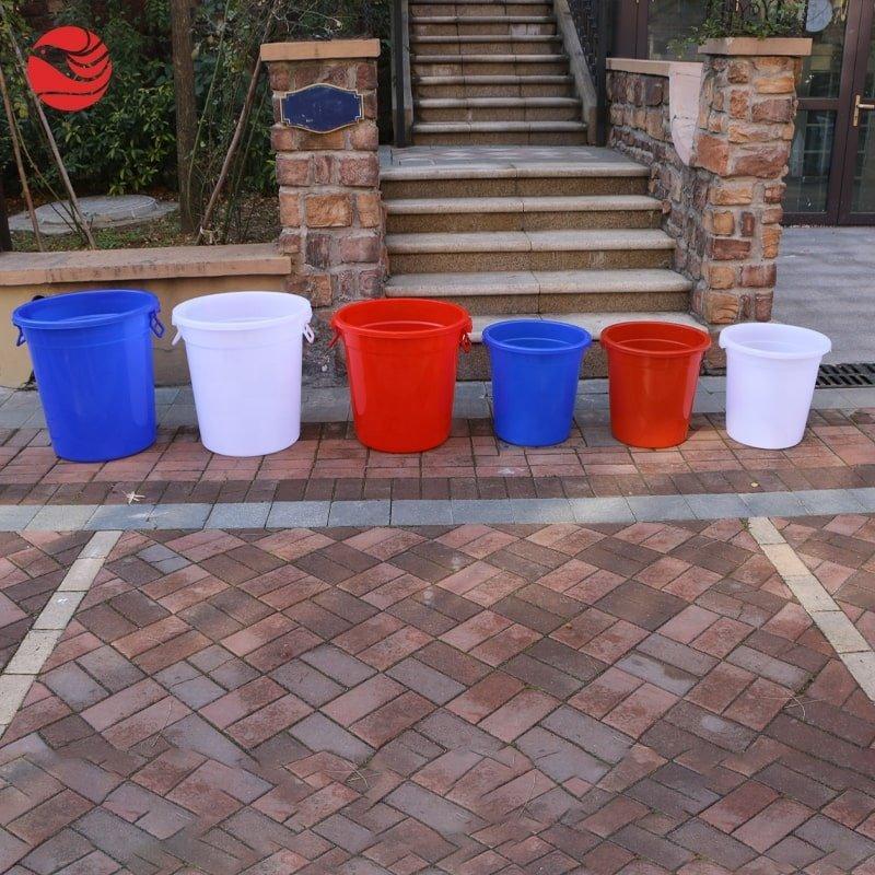 Бак пластиковый 80 л круглый с крышкой для хранения воды и продуктов (арт. 26-1200042)