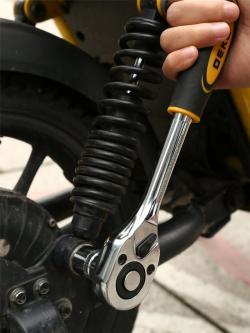 Набор инструментов DKAT150 150 предметов для ремонта (арт. 26-2402262)